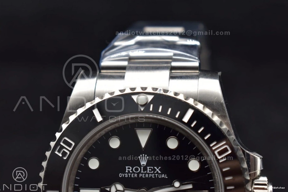 Edition on Bracelet Submariner No Best Date 1126 BP GoodFit 114060 SS 0315